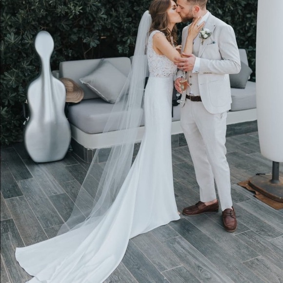 NWT BHLDN Madeline Soft Luxe Fine Tulle Classic Cathedral Bride Wedding Veil - Picture 4 of 7